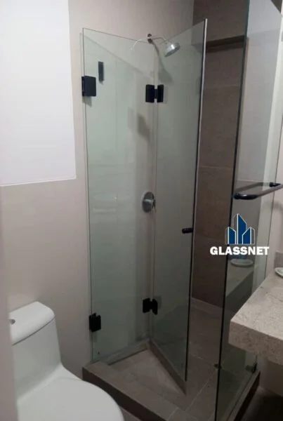 puertas plegables de vidrio