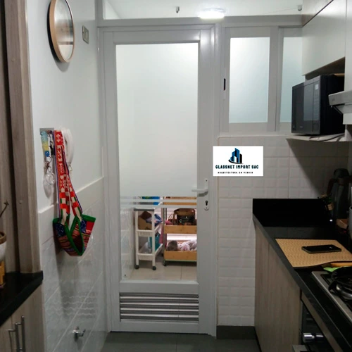 mampara de aluminio serie 35 blanco en lima